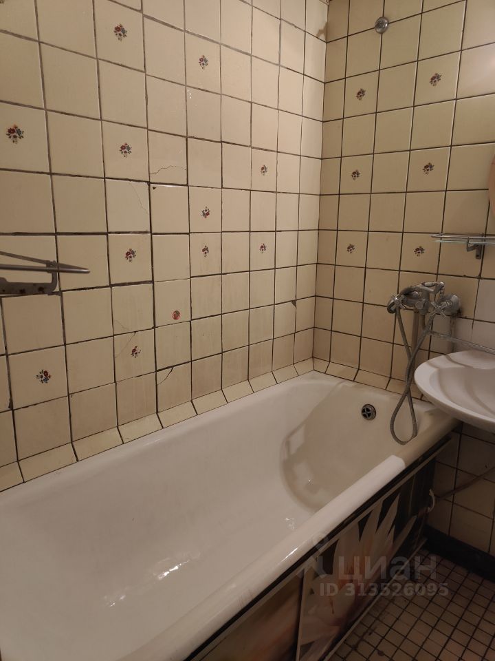 Продажа 1-комн квартиры на вторичном рынке Балаклавский проспект, 34К7