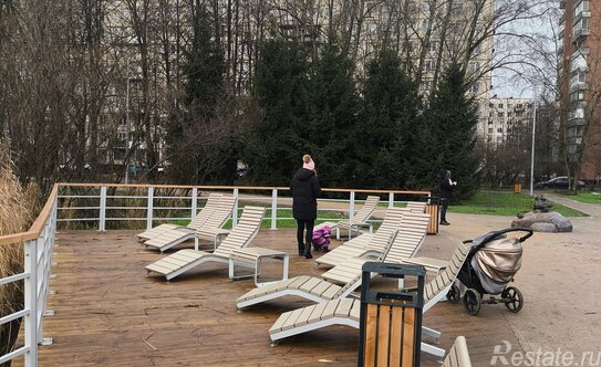 Продажа 1-комн квартиры на вторичном рынке Луначарского пр-кт,  д. 92