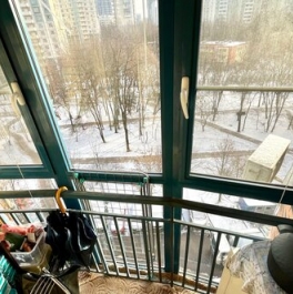 Продажа 2-комн квартиры на вторичном рынке Ленинский пр-кт,  д. 105 к4