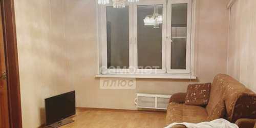 3-комн квартира улица Проходчиков,  д. 5