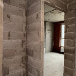 Продажа 1-комн квартиры на вторичном рынке площадь Европы