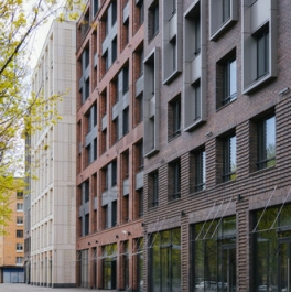 Продажа 1-комн квартиры на вторичном рынке улица Стахановцев,  д. 1 с1