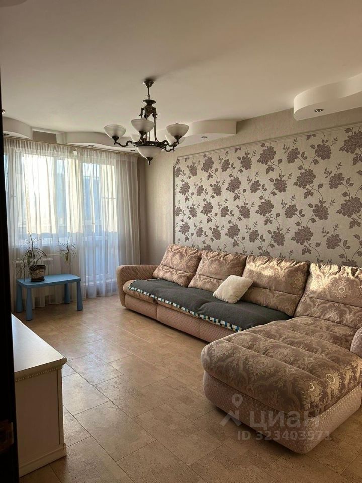 Продажа 3-комн квартиры на вторичном рынке Дубнинская улица, 30Б