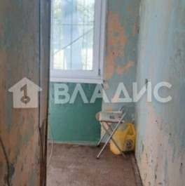 Продажа 2-комн квартиры на вторичном рынке ул Антонова-Овсеенко,  д. 13,  к. 1