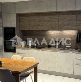 Продажа 2-комн квартиры на вторичном рынке Каменщики М. ул,  д. 4