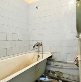 Продажа 2-комн квартиры на вторичном рынке Луначарского пр-кт,  д. 66,  к. 2