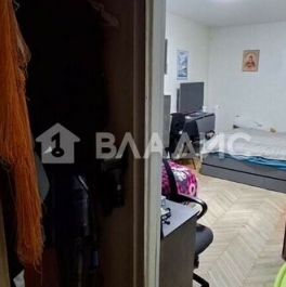 Продажа 2-комн квартиры на вторичном рынке Красногвардейский бульвар,  д. 1