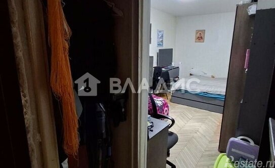 Продажа 2-комн квартиры на вторичном рынке Красногвардейский бульвар,  д. 1