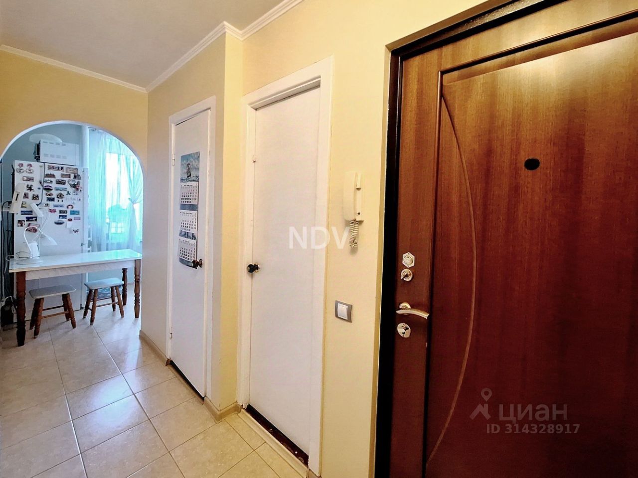 Продажа 3-комн квартиры на вторичном рынке улица Фабрициуса, 6С1