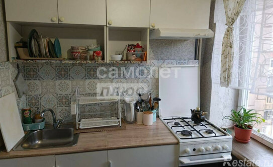 Продажа 2-комн квартиры на вторичном рынке Парковая 2-я ул,  д. 9