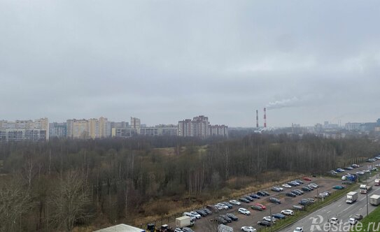 Продажа 2-комн квартиры на вторичном рынке улица Латышских Стрелков,  д. 11 к1