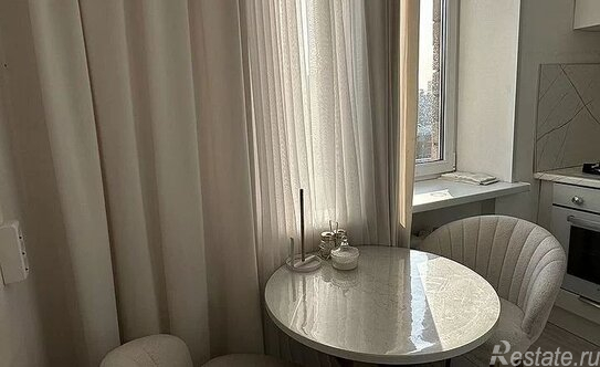 Аренда 2-комн квартиры на вторичном рынке улица Барклая,  д. 12