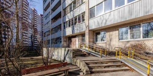 2-комн квартира ул Вавиловых,  д. 9,  к. 4