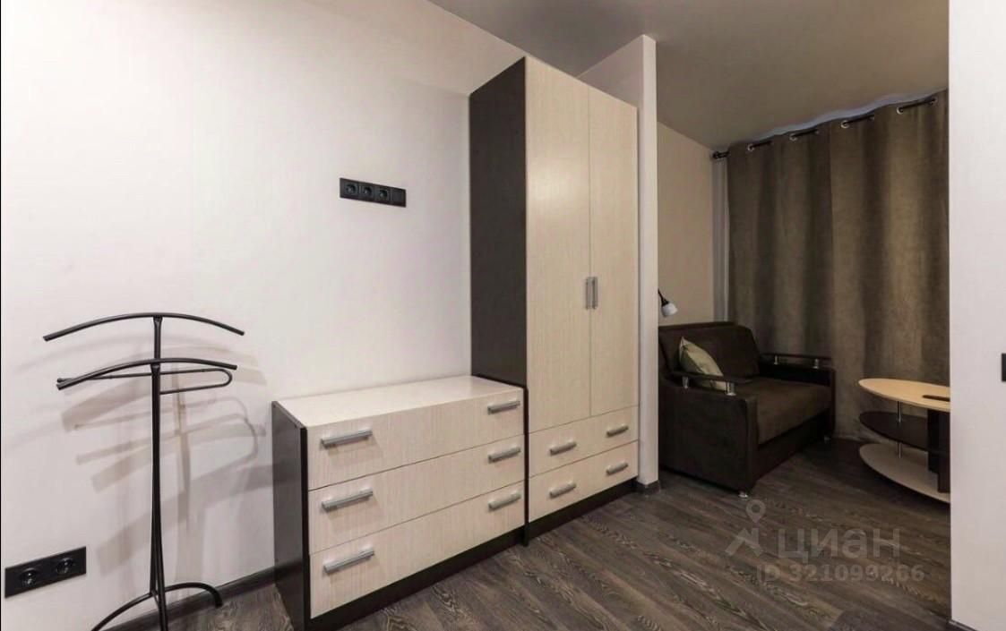 Аренда 2-комн квартиры на вторичном рынке 7-я Советская улица, 26