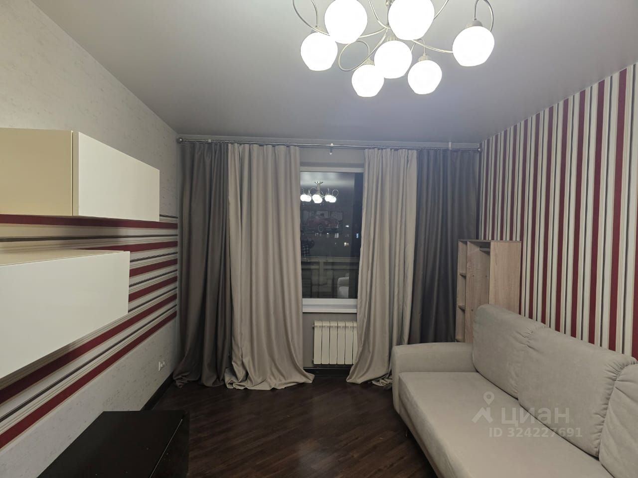 Аренда 3-комн квартиры на вторичном рынке улица Бестужевых,  д. 9А