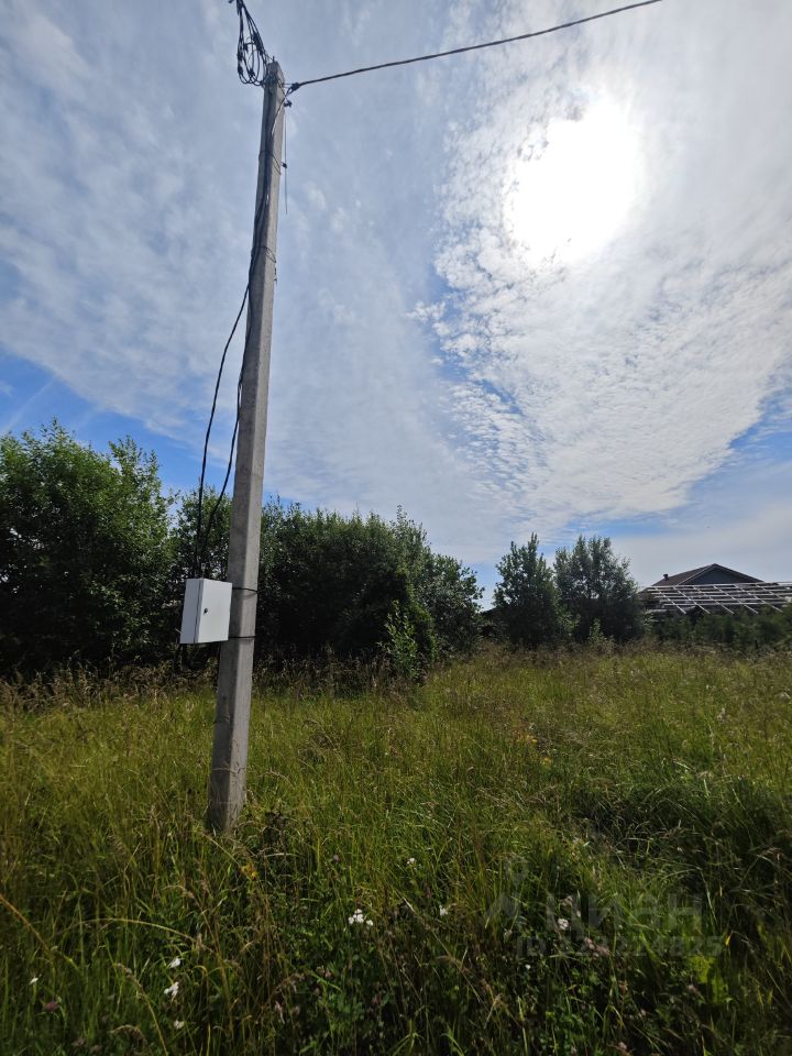 Продажа земли д. Мухоловка, улица Солнечная, 215