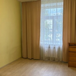 Продажа 3-комн квартиры на вторичном рынке ул Шарикоподшипниковская,  д. 40