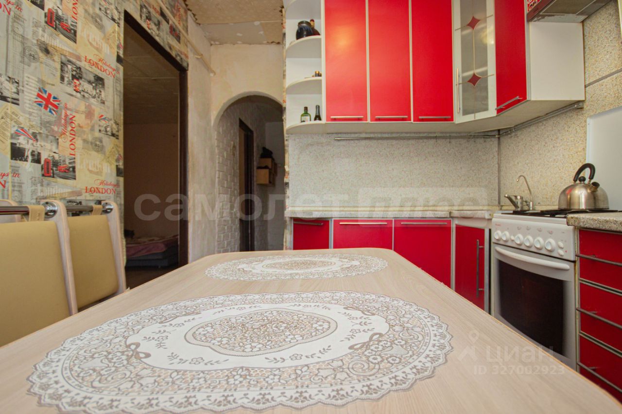 Продажа 1-комн квартиры на вторичном рынке Калининец пгт, 18