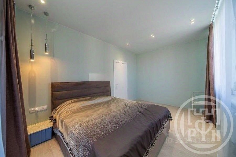 Продажа 3-комн квартиры на вторичном рынке проспект Героев, 35