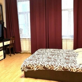 Продажа 4-комн квартиры на вторичном рынке ул Разъезжая,  д. 20