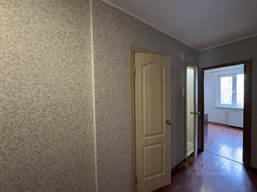 Продажа 1-комн квартиры на вторичном рынке Южный мкр, улица Невская, 11