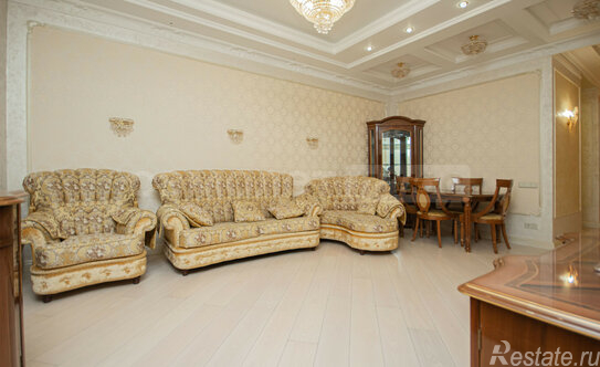 Продажа 3-комн квартиры на вторичном рынке Заречье рп, Университетская ул,  д. 4