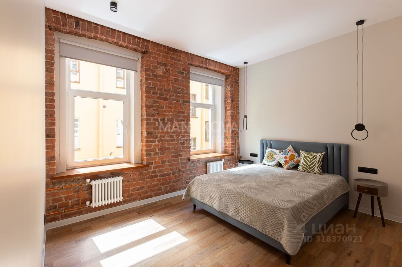 Продажа 2-комн квартиры на вторичном рынке переулок Басков, 26