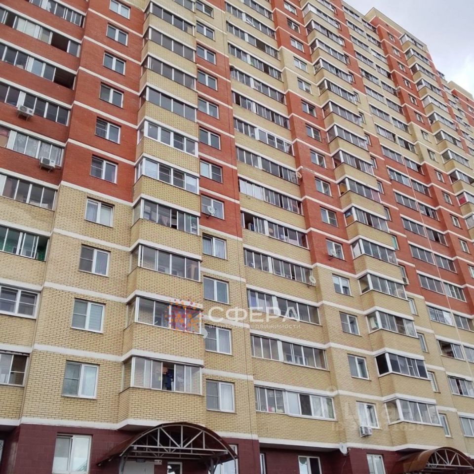 Продажа 2-комн квартиры на вторичном рынке Ивантеевка, улица Бережок, 5