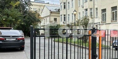 3-комн квартира Карманицкий переулок, 3