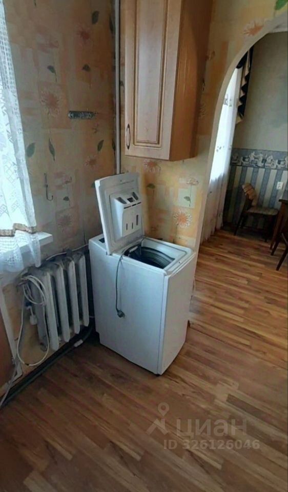 Продажа 3-комн квартиры на вторичном рынке Серпухов, улица Дзержинского, 16А
