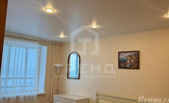 Продажа 1-комн квартиры на вторичном рынке проспект Славы,  д. 40 к1