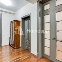 Продажа 3-комн квартиры на вторичном рынке Дровяной Б. пер,  д. 18