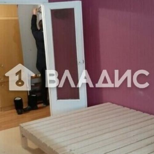 2-комн квартира Наро-Фоминский городской округ, Комсомольская улица,  д. 17
