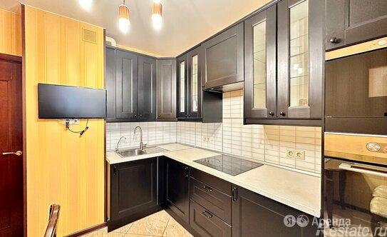 Аренда 2-комн квартиры на вторичном рынке Новочеркасский б-р,  д. 49