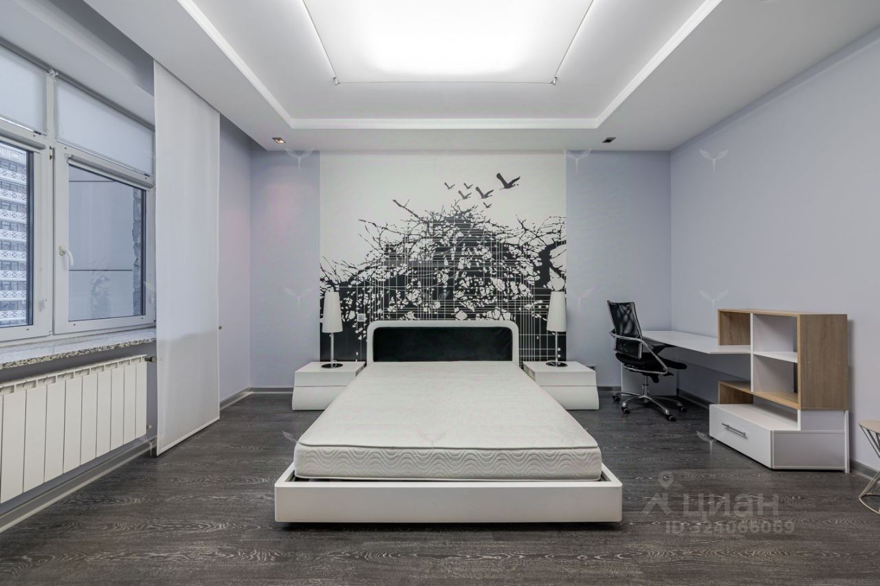 Продажа 3-комн квартиры на вторичном рынке Чапаевский переулок, 3