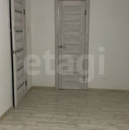 Продажа 3-комн квартиры на вторичном рынке Маршала Захарова ул,  д. 12,  к. 2