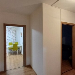 Продажа 2-комн квартиры на вторичном рынке улица Новосёлов,  д. 2