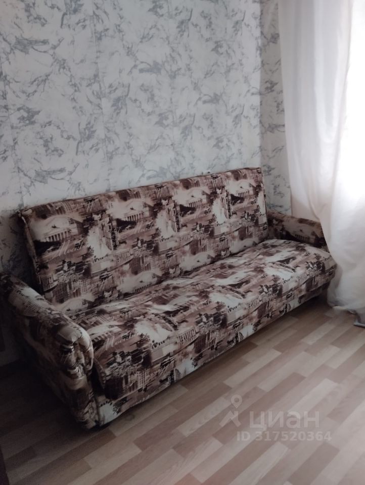 Аренда комнаты Ломоносов, Петровский переулок, 4