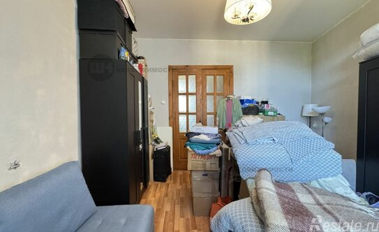 Продажа 2-комн квартиры на вторичном рынке Среднеохтинский пр-кт,  д. 2в/17