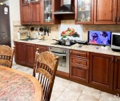 Продать Квартиры вторичка Тёплый бетон, Школьная улица  1 