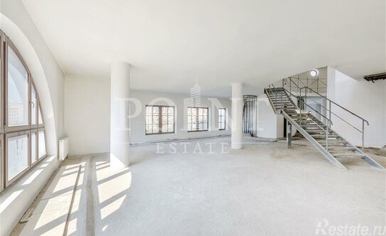 Продажа 5-комн квартиры на вторичном рынке Никитская Б. ул,  д. 45