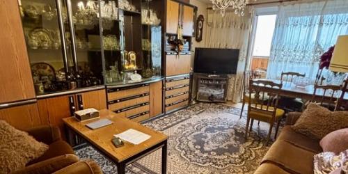 2-комн квартира ул Гурьянова,  д. 67