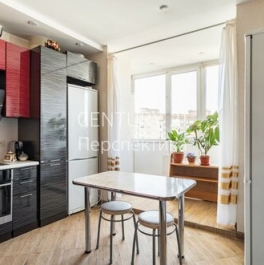 Продажа 2-комн квартиры на вторичном рынке Зенино, улица Камова