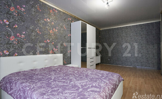 Продажа 2-комн квартиры на вторичном рынке улица Адмирала Трибуца,  д. 7