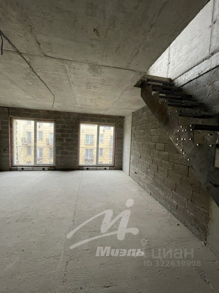 Продажа 3-комн квартиры на вторичном рынке Тучково пгт, улица Комсомольская, 14с8