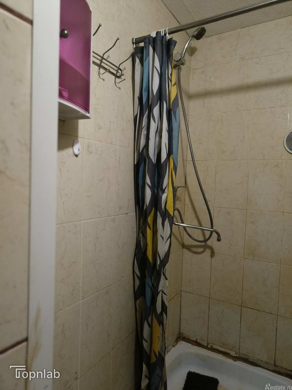 Продажа комнаты Беринга ул., 32, к 2