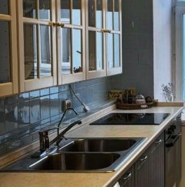 Аренда 4-комн квартиры на вторичном рынке Большая Никитская улица, 31