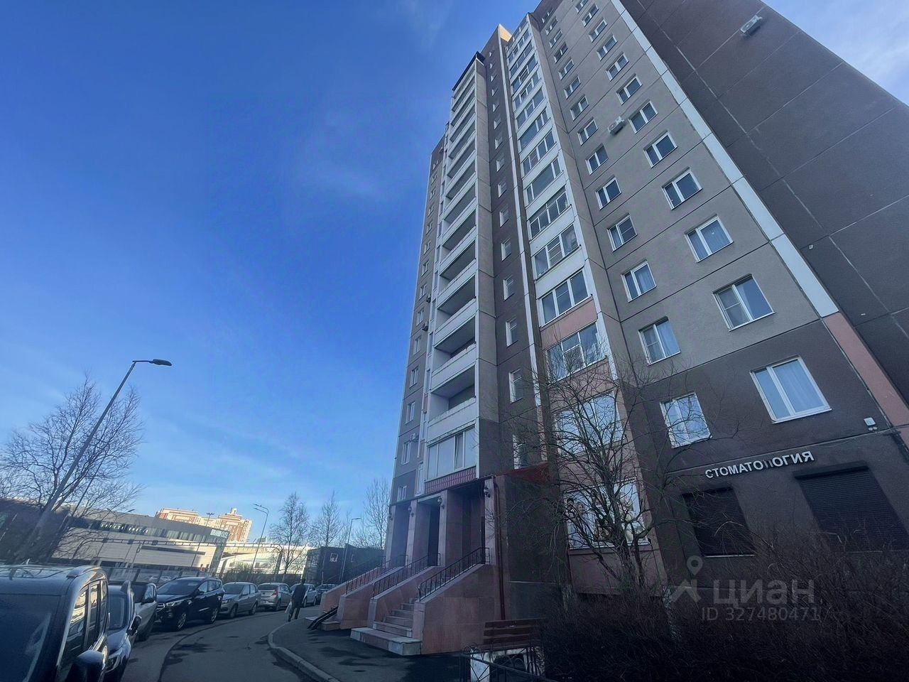 Продажа 3-комн квартиры на вторичном рынке улица Савушкина, 121к2Б