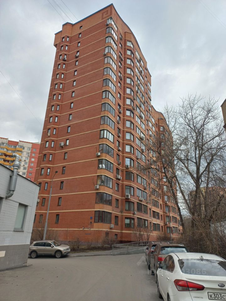 Продажа 4-комн квартиры на вторичном рынке 1-я Дубровская улица, 1К4