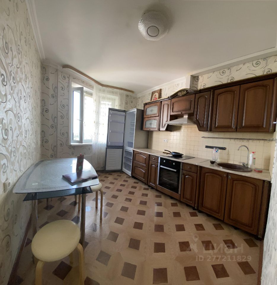 Аренда 1-комн квартиры на вторичном рынке Школьный мкр, д. Брехово,  д. к14